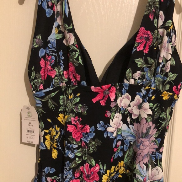 NWT TIME AND TRU ONE PIECE SWIMSUIT  SIZE XL (16 - 18 ) - Picture 4 of 4
